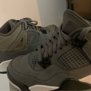 Jordan Kids Sneakers in Gray and Black